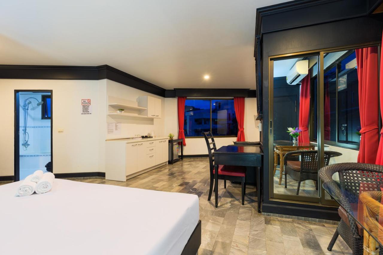 Patong Holiday Dream Hotel Bagian luar foto