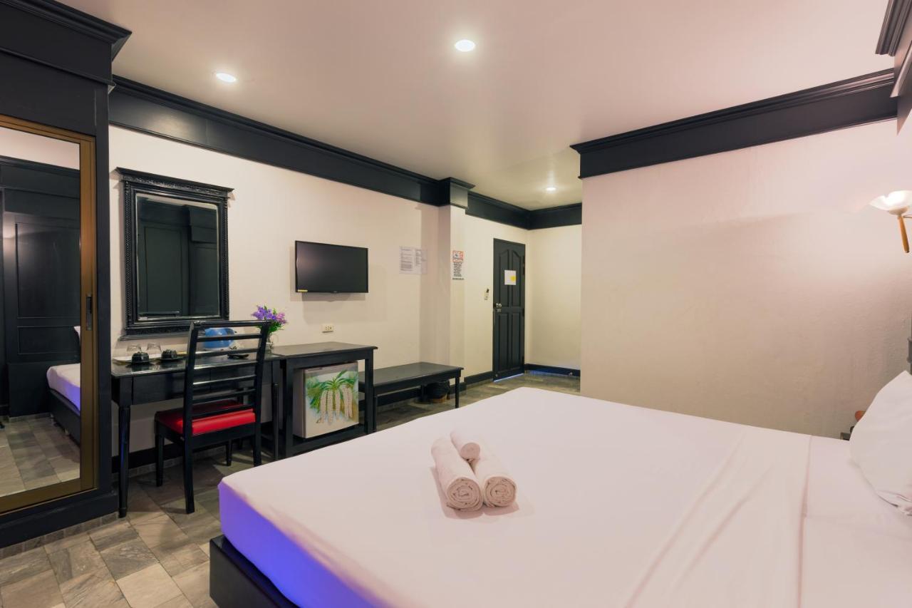 Patong Holiday Dream Hotel Bagian luar foto