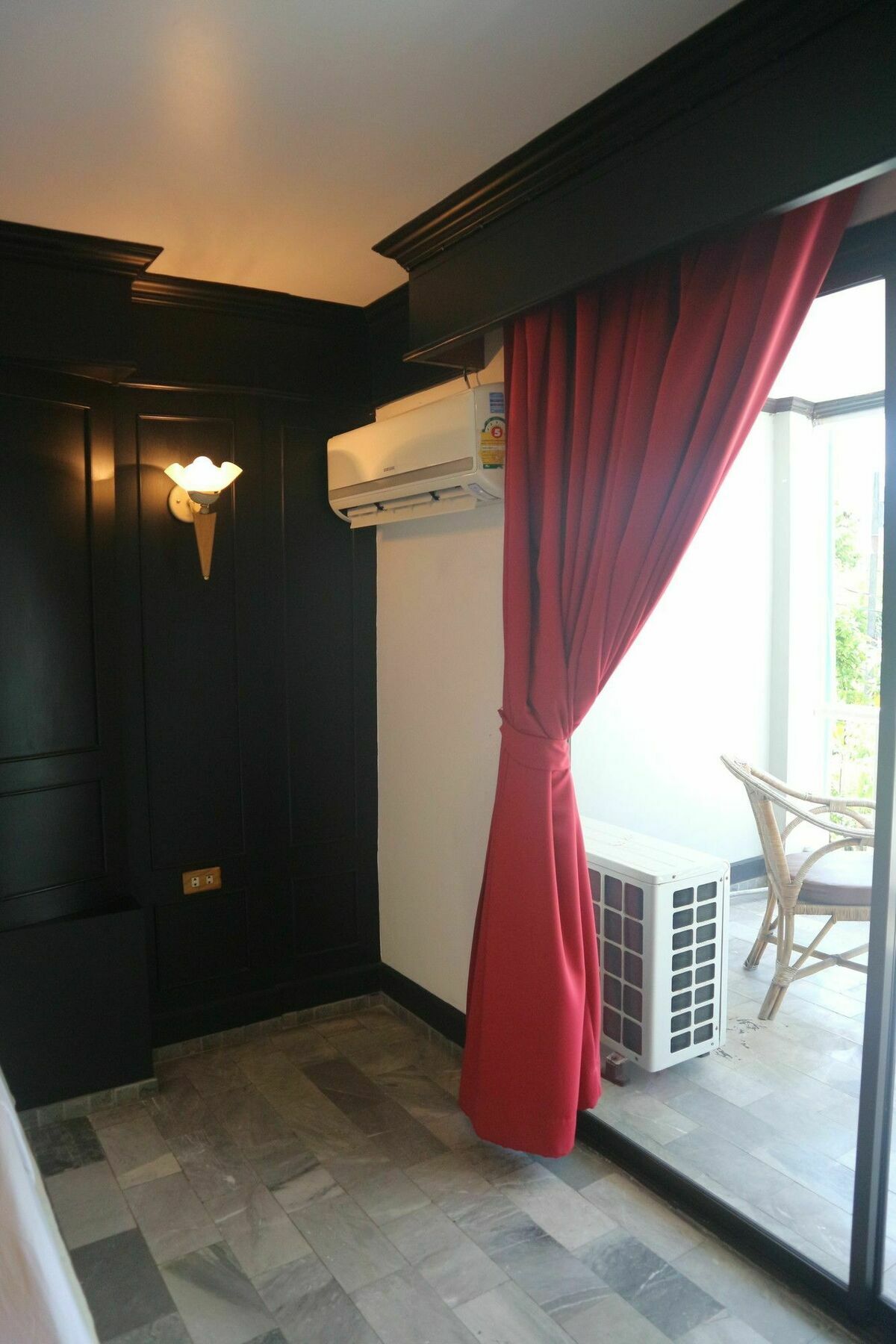 Patong Holiday Dream Hotel Bagian luar foto